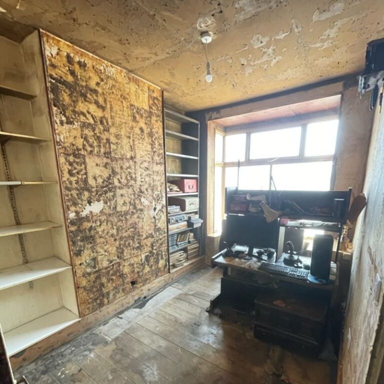 A room that has been destroyed by a fire but been professional clean to allow restoration